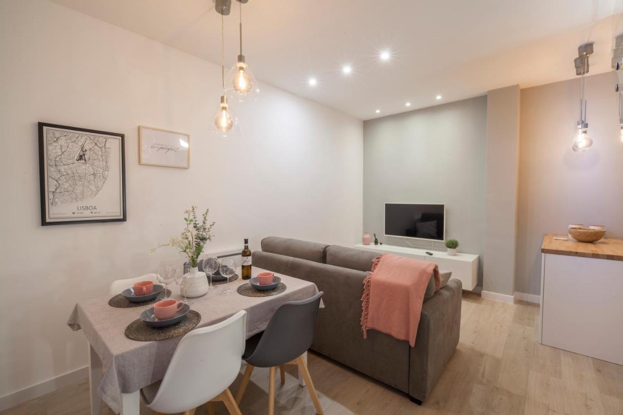 El Apartamento De Rosi Sevilla Eksteriør billede