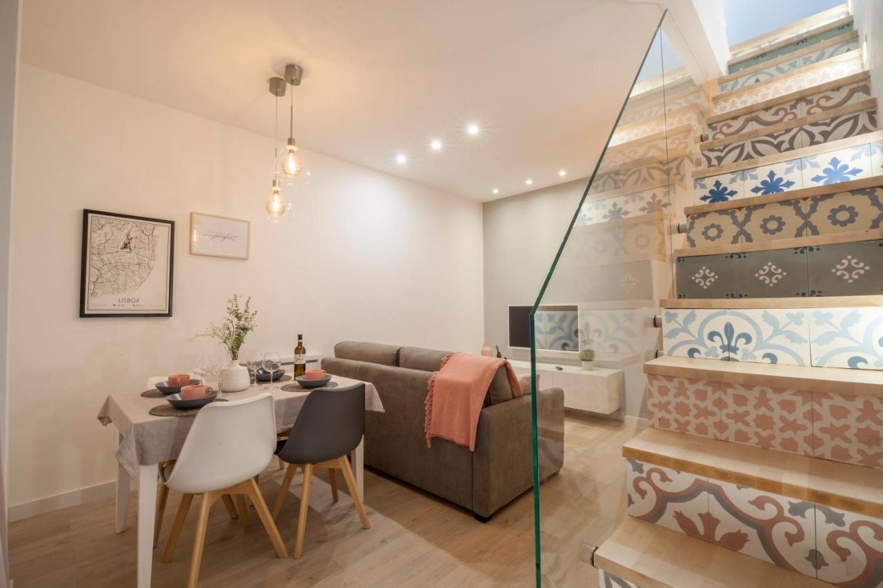 El Apartamento De Rosi Sevilla Eksteriør billede